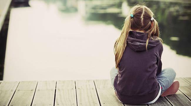 Τι πρέπει να εξηγηθεί σε κορίτσια που έχουν εμμηνόρροια για πρώτη φορά;