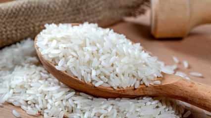Πρέπει να διατηρηθεί το ρύζι στο νερό; Το ρύζι μαγειρεύεται χωρίς να διατηρείται το ρύζι στο νερό;