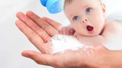 Ποια είναι η καλύτερη σκόνη μωρών; Κάνοντας βοτανική σκόνη μωρών στο σπίτι