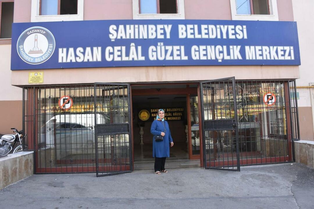 Η Zeliha Kılıç, η οποία ήρθε στις εγκαταστάσεις του Şahinbey ως ασκούμενη, παρέμεινε ως εκπαιδευτικός