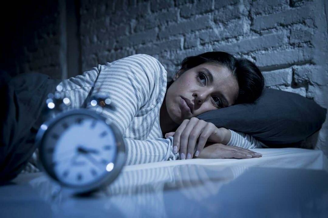 Πώς να λύσετε το πρόβλημα της αϋπνίας; Εδώ είναι 5 ανεπάρκειες βιταμινών που προκαλούν αϋπνία