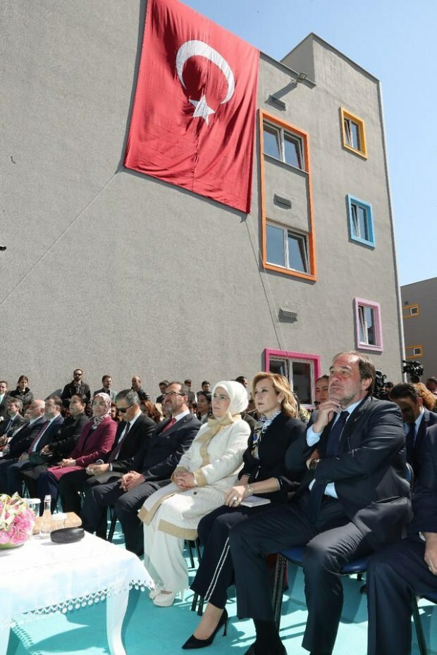 Πρώτη Κυρία Erdoğan: Τα τελευταία 17 χρόνια απασχολούνται σχεδόν 55 χιλιάδες άτομα με ειδικές ανάγκες