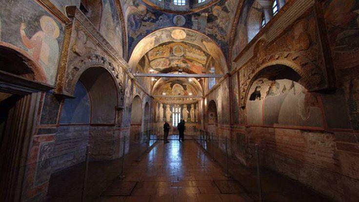Το Τζαμί της Κωνσταντινούπολης άνοιξε για να λατρεύει!
