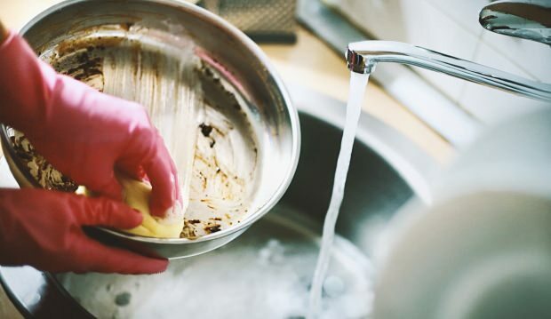 Συμβουλές για γρήγορο και πρακτικό πλύσιμο πιάτων