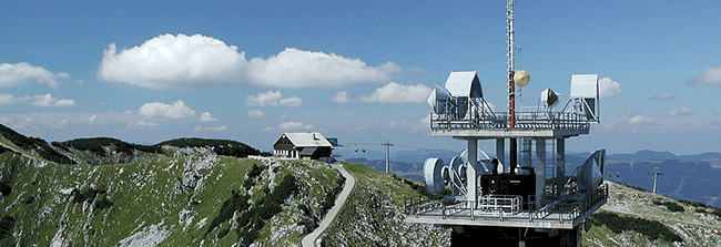 ραδιοφωνικό πύργο σε ένα βουνό στην Αυστρία