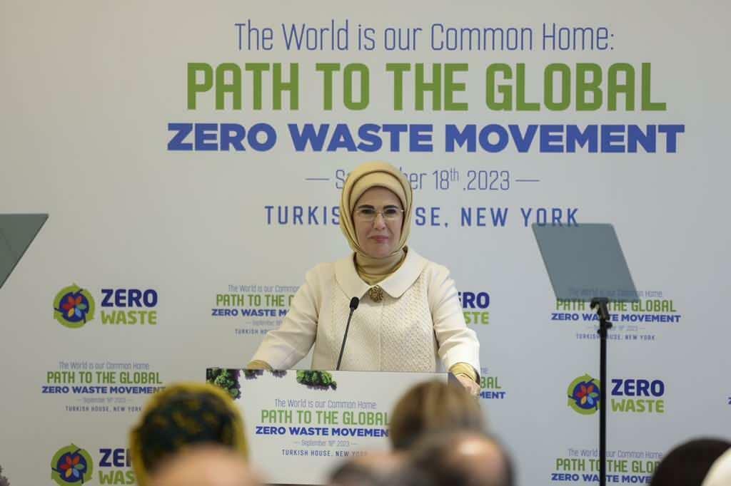 Η Emine Erdoğan Towards a Global Zero Waste Movement κοινοποίηση μέσων κοινωνικής δικτύωσης