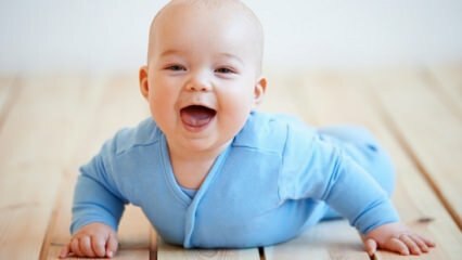 Πώς γίνονται οι ασκήσεις μωρών; Ασκήσεις ενδυνάμωσης μυών για μωρά