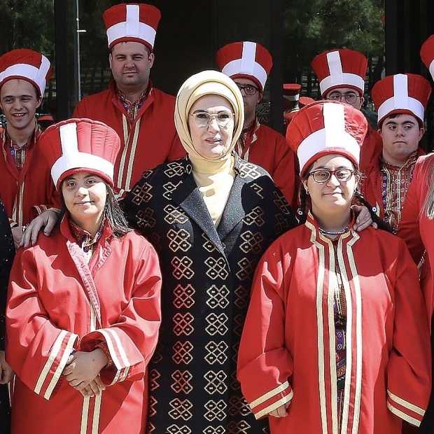 Η Πρώτη Κυρία Ερντογάν άνοιξε το Κέντρο για την Αειφόρο Ζωή και την Ειδική Εκπαίδευση