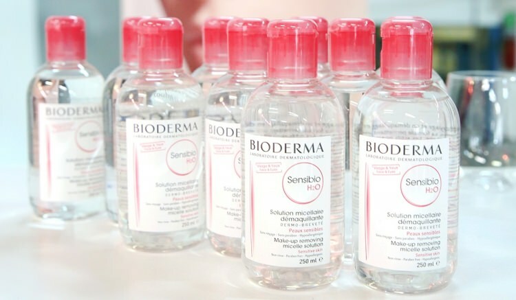 Μήπως κάποιος χρησιμοποιεί καθαριστή νερού Bioderma Sensibio H2O; Νερό αφαίρεσης μακιγιάζ Bioderma