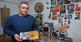 Ο Orhan Gencebay μετέτρεψε το σπίτι του σε μουσείο με την αγάπη του! Αφίσες και άλμπουμ ήταν στην ημερήσια διάταξη