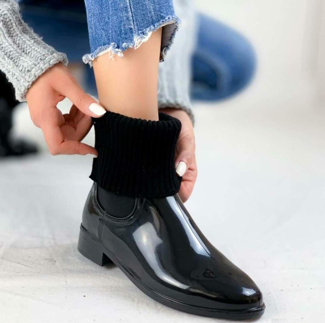 Μαύρες κάλτσες ελαστικές μπότες βροχής