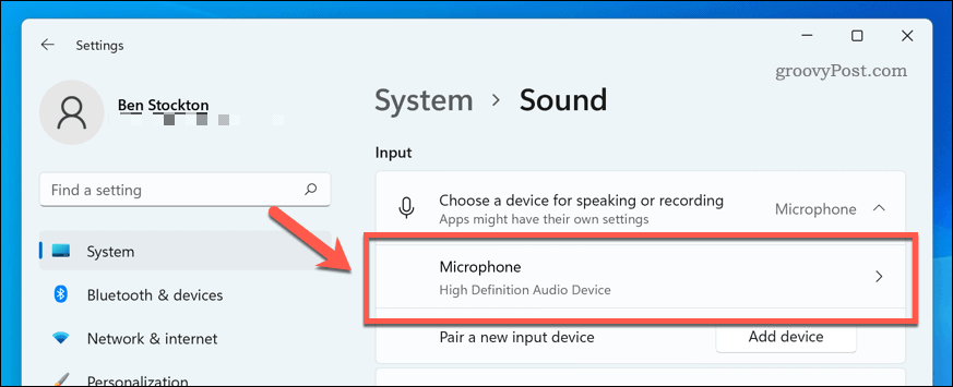 Ανοίξτε τη συσκευή μικροφώνου στις ρυθμίσεις ήχου των Windows 11