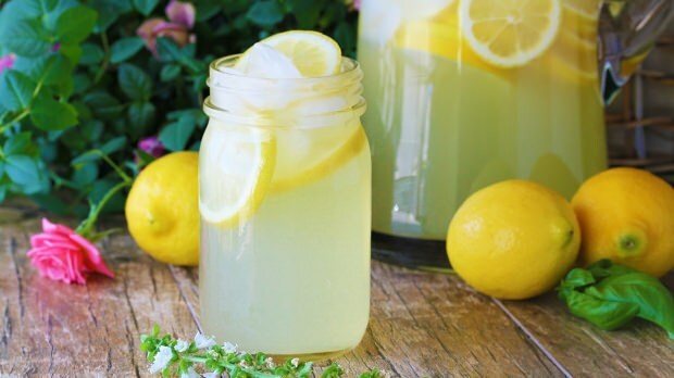 εάν πίνουμε τακτικό χυμό λεμονιού