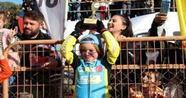 Χαρά πρωταθλήματος από τον 4χρονο γιο του Kenan Sofuoğlu, Zayn!