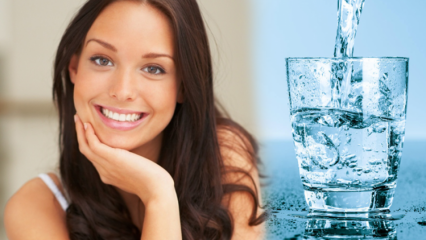 Πώς να χάσετε βάρος πίνοντας νερό; Δίαιτα νερού που χάνεις 7 κιλά σε 1 εβδομάδα! Αν πίνετε νερό με άδειο στομάχι...