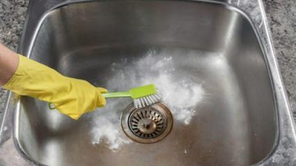 Πώς να καθαρίσετε έναν ανοξείδωτο νεροχύτη; 