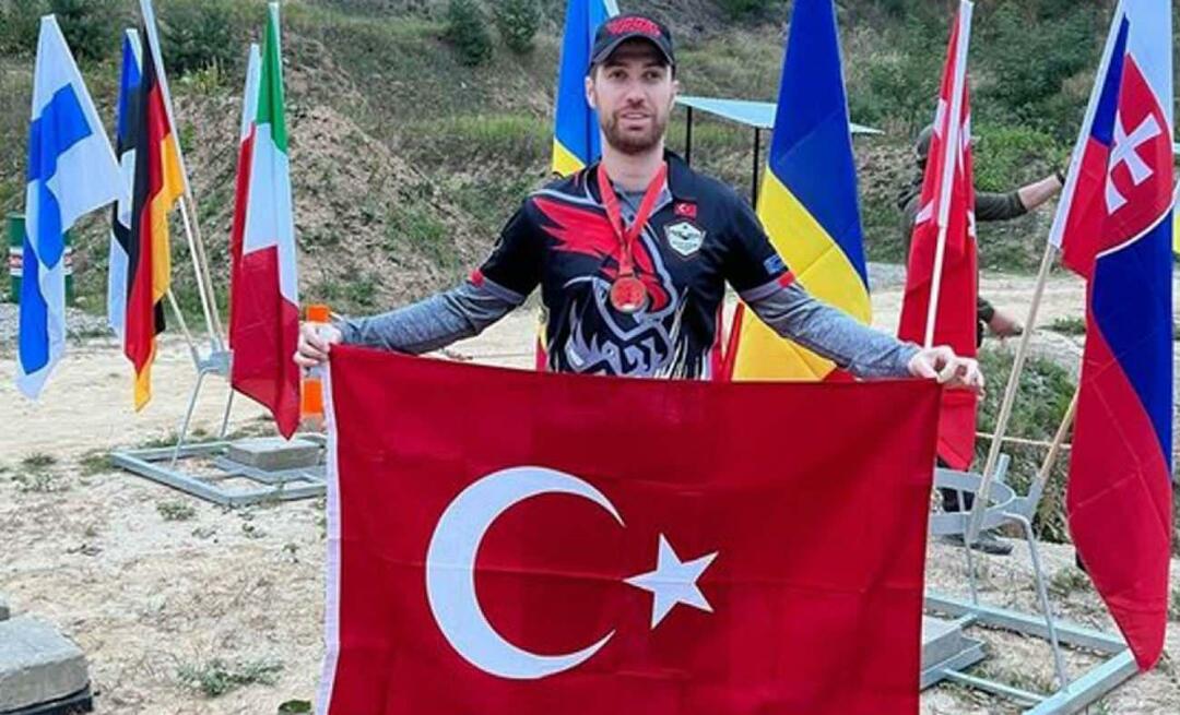 Ο γιος της Seda Sayan Oğulcan Engin κυματίζει περήφανα την τουρκική σημαία στην Πολωνία!