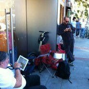 Apple iPhone 4S: Ο τελευταίος Steve Jobs Hurray