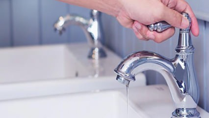 Πώς να αντικαταστήσετε τη βρύση του μπάνιου; Πώς να αντικαταστήσετε τη μπαταρία που διαρρέει νερό βρύσης;
