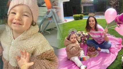 Τούρτα γενεθλίων από την τραγουδίστρια Bengü στην κόρη της Zeynep! Το Baby Zeynep είναι 1 χρονών ...