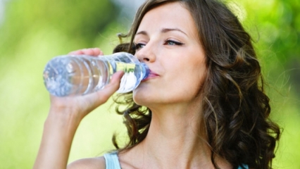 7 καταστάσεις όπου δεν πρέπει να πίνετε νερό