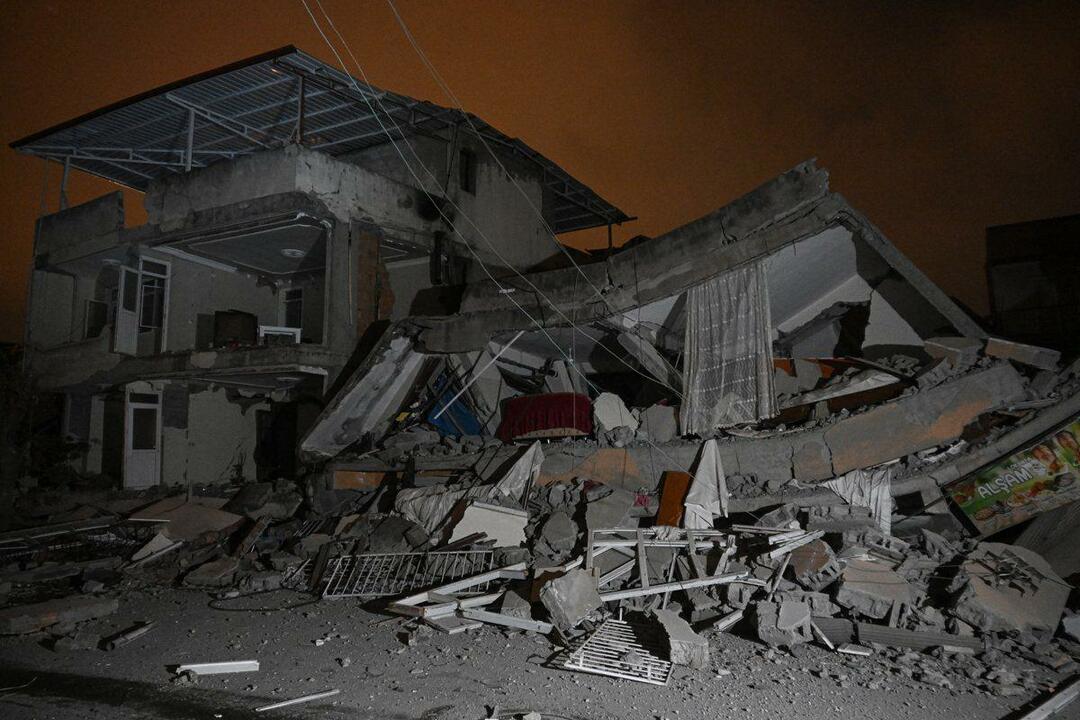 Δύο τρομακτικοί σεισμοί στο Χατάι