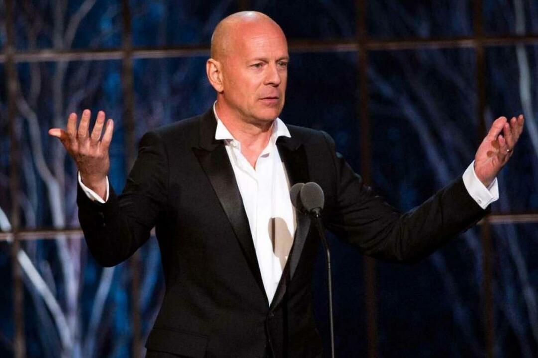 Εμφανίστηκε η τελική εκδοχή του Bruce Willis που πάσχει από άνοια!