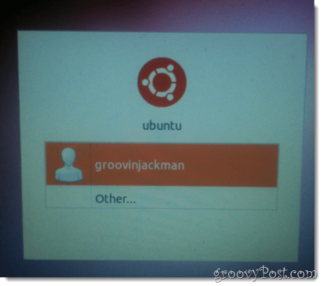 επιλέξτε το νέο χρήστη του ubuntu