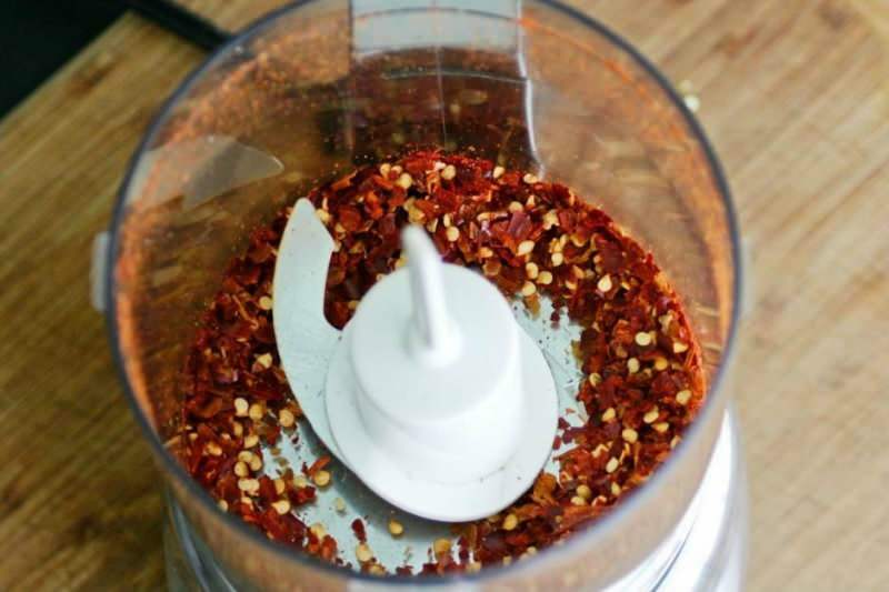 Πώς να φτιάξετε πιπεριές τσίλι στο σπίτι; Τα κόλπα της παραγωγής τσίλι! Συνταγή πιπεριάς τσίλι σε 4 βήματα
