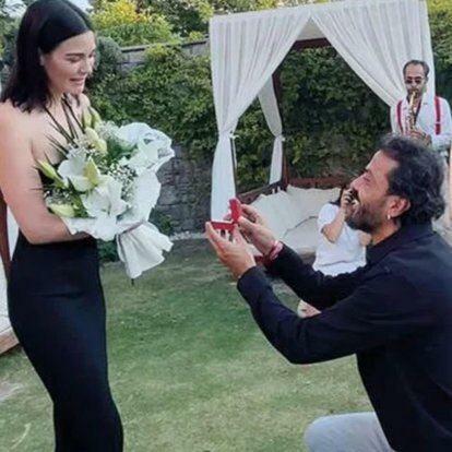 Ο İrsel Çivit Sevcan Yaşara έκανε πρόταση γάμου πριν από 3 μήνες.