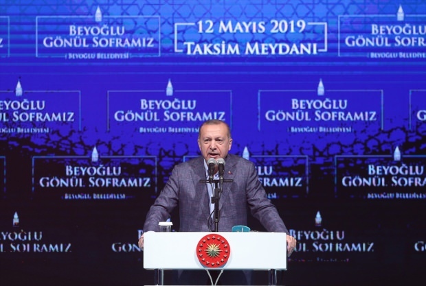 Πρόεδρος Erdoğan: Ο καλλιτέχνης δεν πάει στραβά