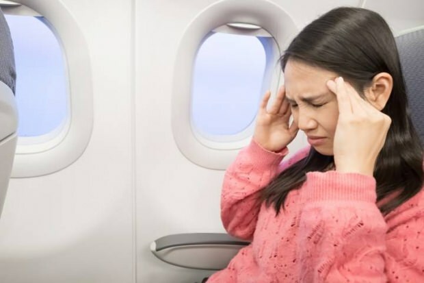 Τι είναι οι ασθένειες των αεροσκαφών; Τι πρέπει να κάνετε για να αποφύγετε να αρρωστήσετε στο αεροπλάνο;
