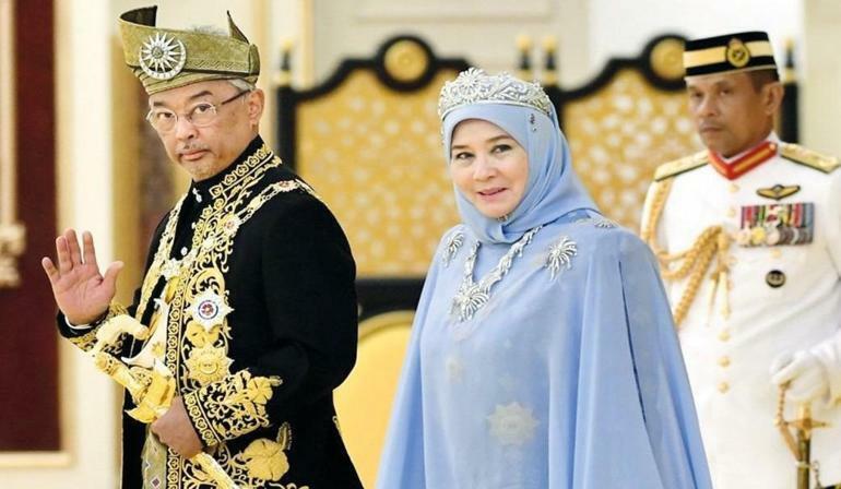 Επίσκεψη έκπληξη από τη Βασίλισσα της Μαλαισίας στο σετ του Establishment Osman