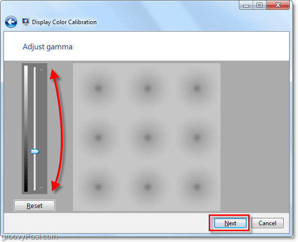 χρησιμοποιήστε τις γραμμές κύλισης για να μετακινήσετε το gamma σας πάνω και κάτω για να ταιριάζει με την εικόνα από την προηγούμενη σελίδα των Windows 7