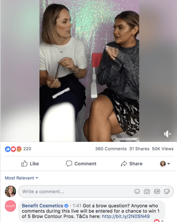 Παράδειγμα Facebook Live από το Benefit Cosmetics, με διαγωνισμό στα σχόλια.