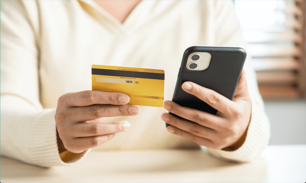 πώς να προσθέσετε ή να αφαιρέσετε μια κάρτα από την επιλεγμένη εικόνα του Apple Pay