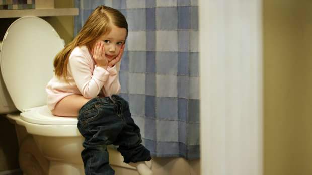 Πώς παρέχεται η εκπαίδευση σε τουαλέτα στα παιδιά;