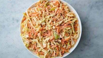 Πώς να φτιάξετε μια πρακτική σαλάτα λάχανο Coleslaw;