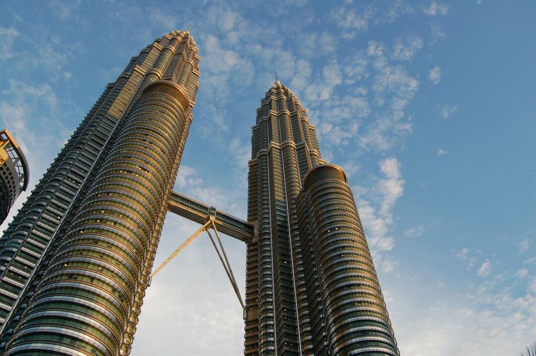  Σκηνές από τους Δίδυμους Πύργους Petronas