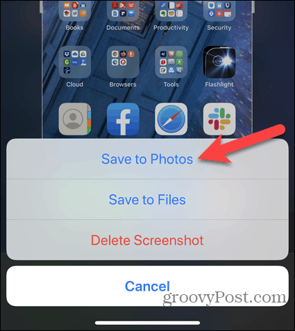 Πατήστε Αποθήκευση σε φωτογραφίες κατά την επεξεργασία ενός στιγμιότυπου iPhone