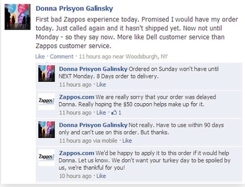 απάντηση πελατών zappos στο Facebook