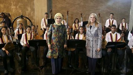 Ειδική μουσική παράσταση για την Πρώτη Κυρία Erdoğan στη Βενεζουέλα
