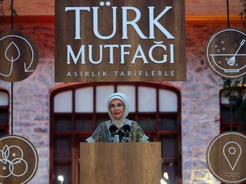 Τουρκική Κουζίνα με Εκατονταετείς Συνταγές Υποψήφιες σε 2 κατηγορίες
