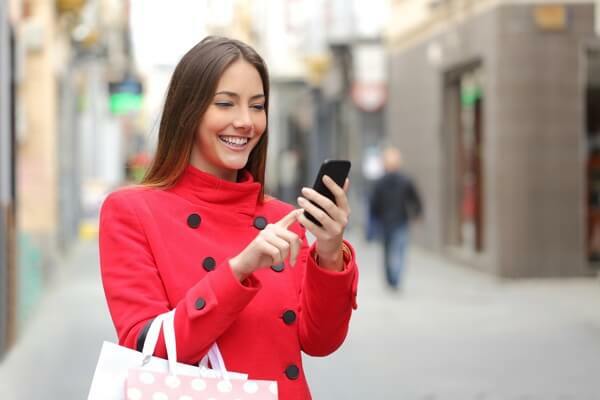 Τα μηνύματα SMS μπορούν να βοηθήσουν στην αύξηση της τοπικής κυκλοφορίας ποδιών στο κατάστημά σας.