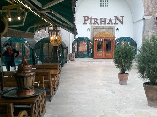 Εστιατόριο Pirhan