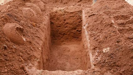 Η αρετή του Ταμπαράκα, η οποία προστατεύει από την ποινή στον τάφο! Προσευχές που προκαλούν και ανακουφίζουν τα βασανιστήρια στον τάφο