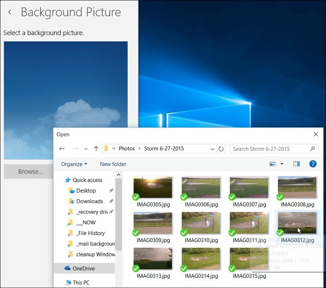 Αλλαγή της εικόνας φόντου των Windows 10 Mail ή να την κάνετε κενή