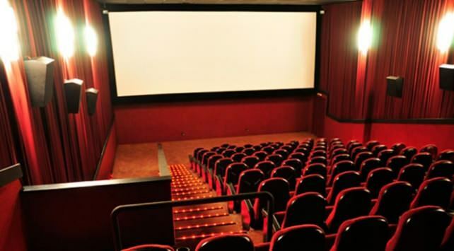 Το Cineworld έκλεισε τις κινηματογραφικές αίθουσες λόγω του coronavirus!