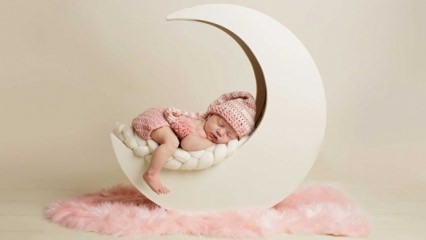 Πώς αναπτύσσεται η ανάπτυξη του ύπνου στα μωρά;