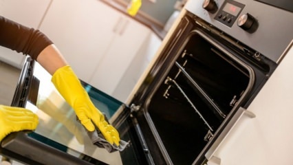 Πώς να καθαρίσετε το εσωτερικό των φούρνων;